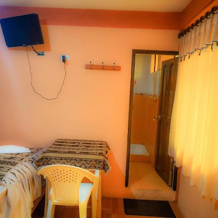 Hostal Luz Yhobimar Copacabana  Eksteriør bilde