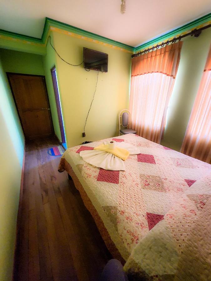 Hostal Luz Yhobimar Copacabana  Eksteriør bilde