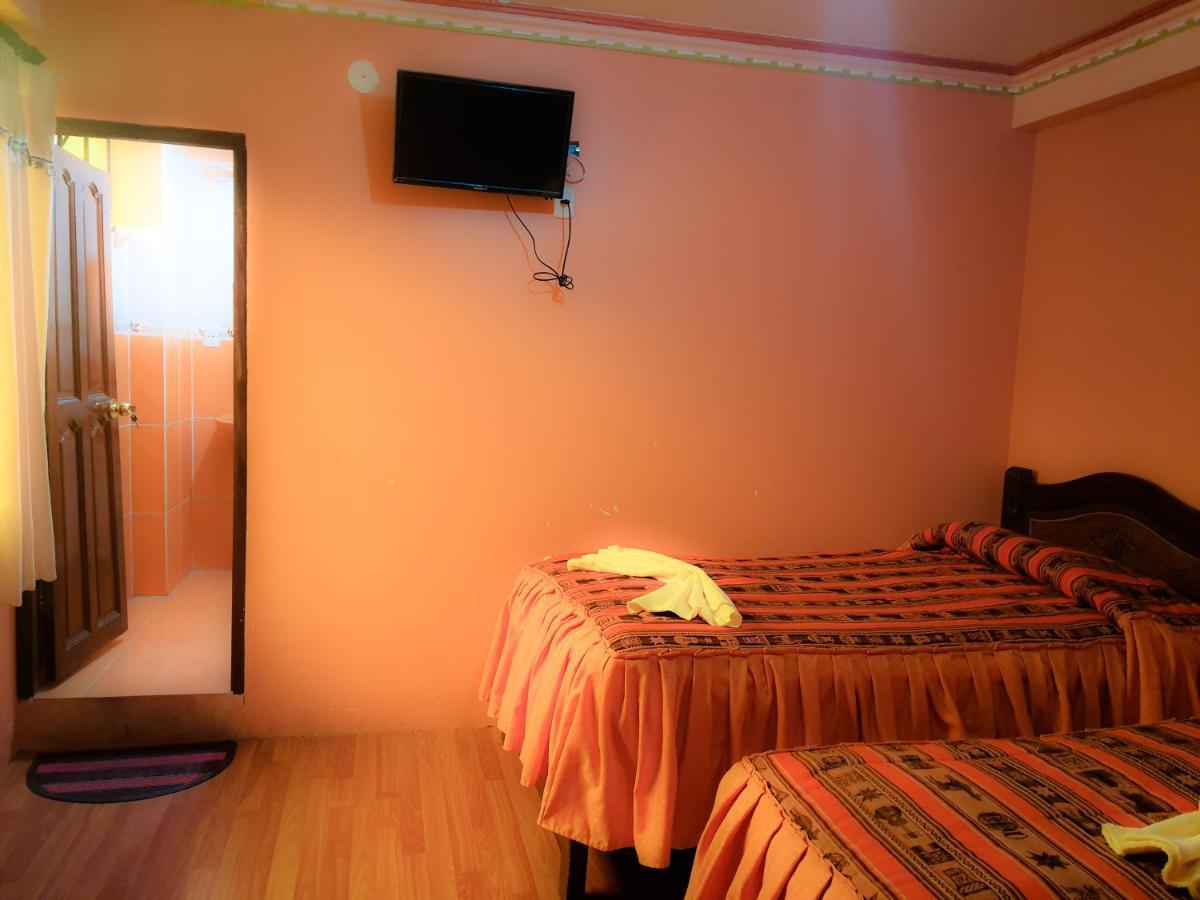 Hostal Luz Yhobimar Copacabana  Eksteriør bilde