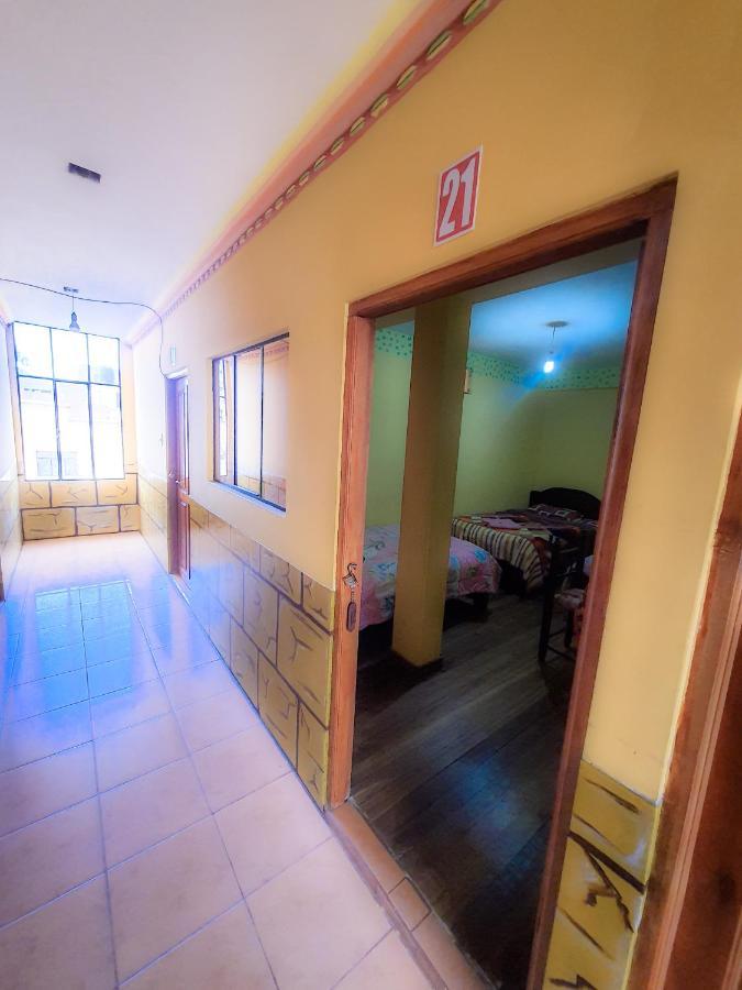 Hostal Luz Yhobimar Copacabana  Eksteriør bilde